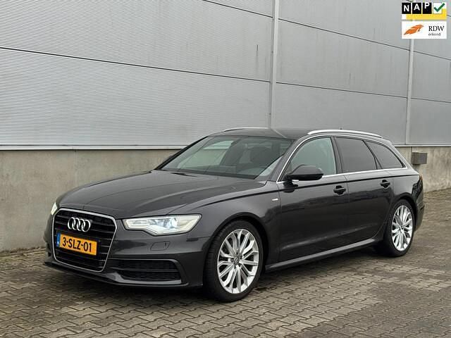 Grijs Occasion 2014 Audi A6 S-Line Stationwagen | € 14.999 (Eerlijke prijs) - Afbeelding 1/4