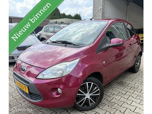 Roze Gebruikt 2010 Ford Ka Titanium X Hatchback | € 2.999 (Goede deal) - Afbeelding 1/4