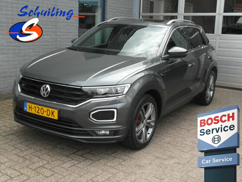 Grijs, metallic lak Gebruikt 2020 VW T-Roc Business SUV | € 21.750 (Duur) - Afbeelding 1/4