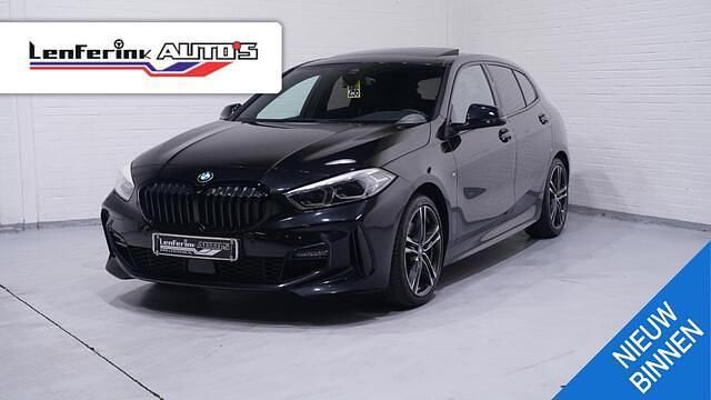 Occasion BMW 118 M Sport 136 PK (100 kW) 2021 Zwart Hatchback