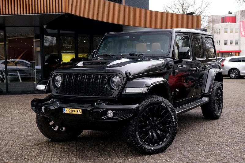 Zwart Occasion 2021 Jeep Wrangler Unlimited Rubicon SUV | € 58.900 - Afbeelding 1/4