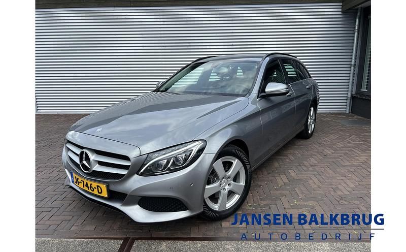 Grijs Gebruikt 2016 Mercedes C200 Ambition Stationwagen | € 10.000 (Eerlijke prijs) - Afbeelding 1/4