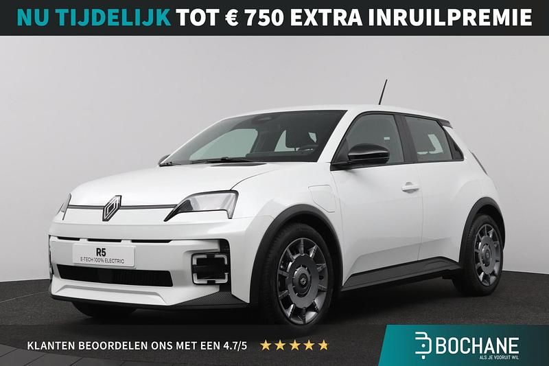Wit Nieuw 2025 Renault R5 Evolution Hatchback | € 27.240 (Super prijs) - Afbeelding 1/4