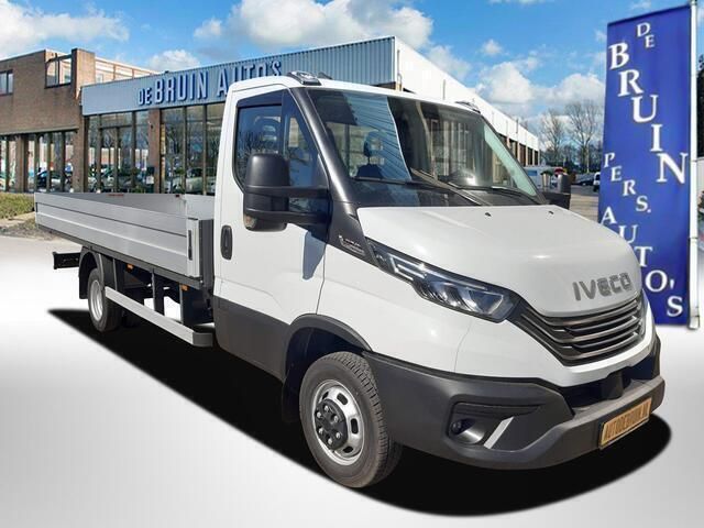 Wit Gebruikt 2023 Iveco Daily Van | € 49.750 - Afbeelding 1/4