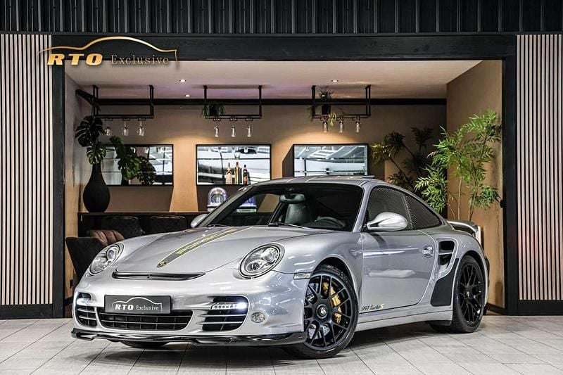 Zilver Gebruikt 2010 Porsche 997 Coupé | € 85.000 - Afbeelding 1/4