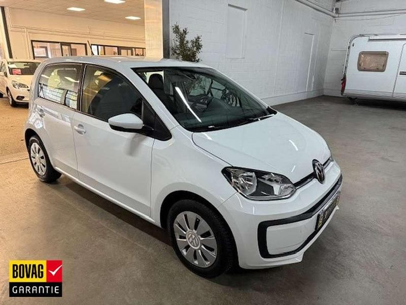 Wit Occasion 2018 VW up! move up! Hatchback | € 8.750 (Eerlijke prijs) - Afbeelding 1/4