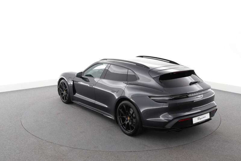 Occasion Porsche Taycan Sport Turismo 319 kW (435 PK) 2024 Vulkaangrijs metallic Sedan