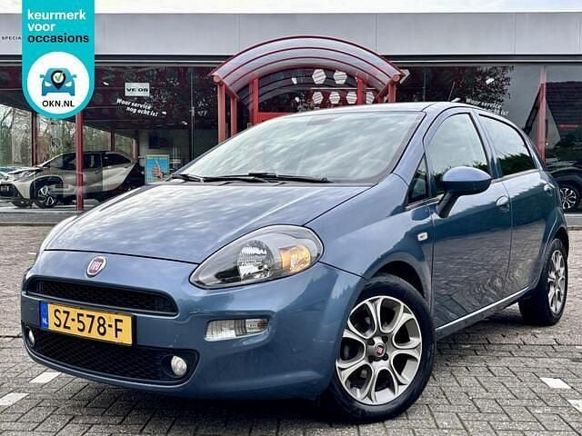 Blauw Gebruikt 2018 Fiat Punto Evo Hatchback | € 8.330 (Iets duurder) - Afbeelding 1/4