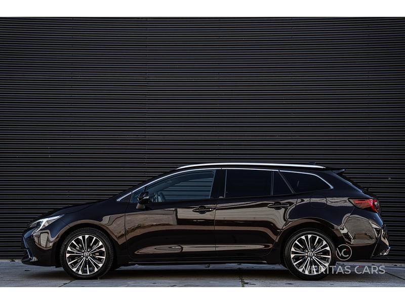 Occasion Toyota Corolla Hybrid 140 PK (102 kW) 2024 Bruin Stationwagen