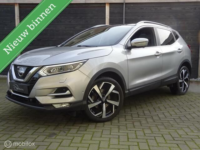 Grijs Gebruikt 2017 Nissan Qashqai Tekna+ SUV | € 18.950 (Duur) - Afbeelding 1/4