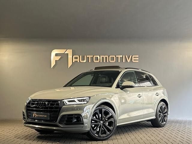 Grijs Gebruikt 2020 Audi Q5 Business SUV | € 41.890 (Iets duurder) - Afbeelding 1/3