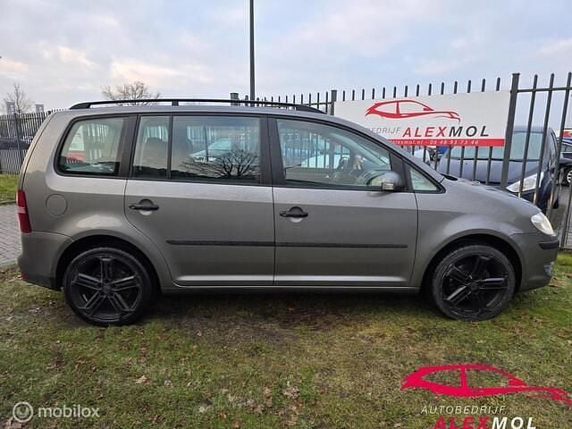 Occasion VW Touran Trendline 140 PK (102 kW) 2008 Grijs MPV
