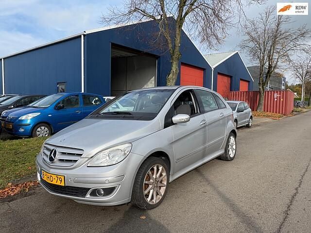 Grijs Gebruikt 2006 Mercedes B200 MPV | € 999 (Super prijs) - Afbeelding 1/4
