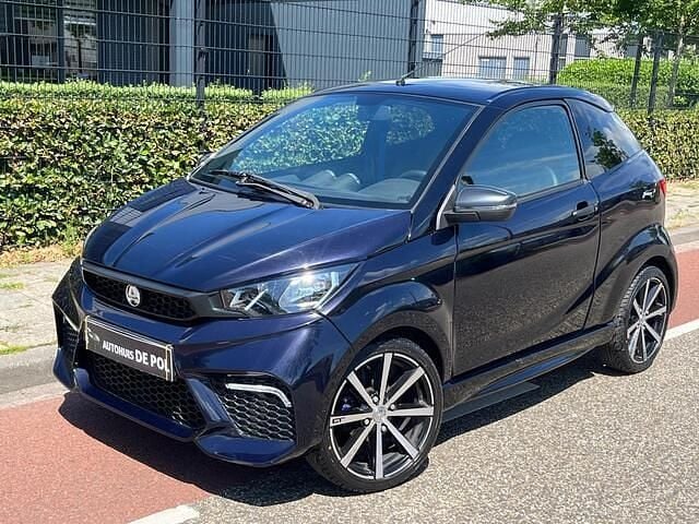, metallic lak Gebruikt 2023 Aixam Coupe Coupé | € 14.995 (Eerlijke prijs) - Afbeelding 1/4