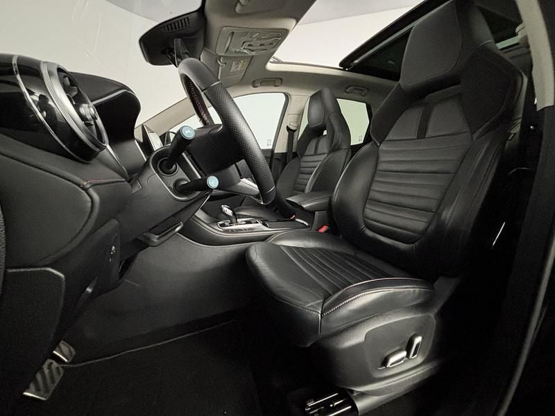 Occasion MG EHS Luxury 162 PK (119 kW) 2022 Zwart (metallic) SUV