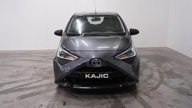 Occasion Toyota Aygo 72 PK (52 kW) 2021 Grijs Hatchback