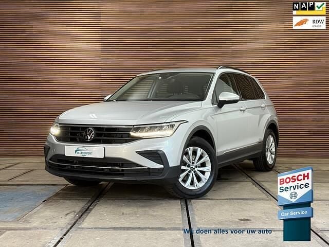 Grijs Gebruikt 2023 VW Tiguan Elegance SUV | € 33.890 (Super prijs) - Afbeelding 1/4