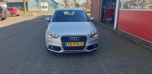 Occasion Audi A1 Ambition 86 PK (63 kW) 2011 Grijs Hatchback