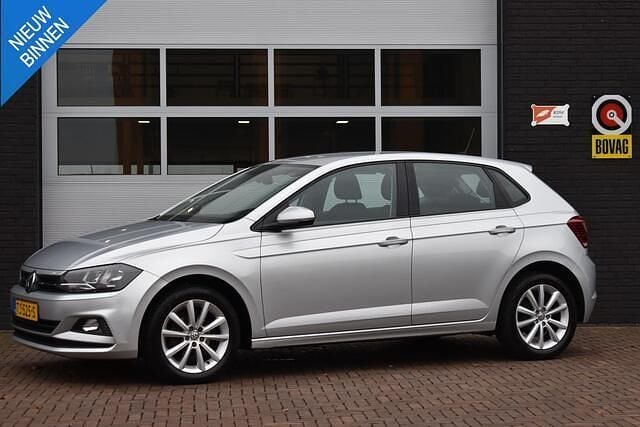 Grijs Gebruikt 2018 VW Polo Comfortline Hatchback | € 11.450 (Eerlijke prijs) - Afbeelding 1/4