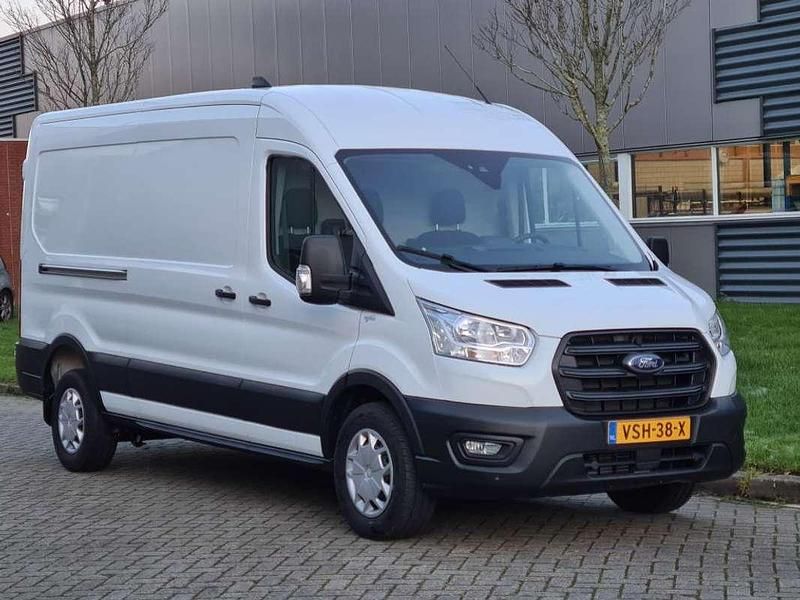 Wit Gebruikt 2022 Ford Transit Trend Van | € 35.900 - Afbeelding 1/4