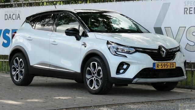 Wit Gebruikt 2022 Renault Captur Intens SUV | € 25.900 (Eerlijke prijs) - Afbeelding 1/4