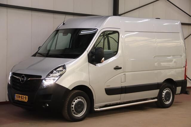 Zilver Occasion 2021 Opel Movano Van | € 14.900 (Eerlijke prijs) - Afbeelding 1/4