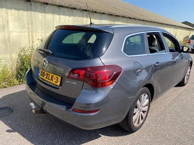 Occasion Opel Astra Cosmo 140 PK (102 kW) 2012 Grijs Stationwagen