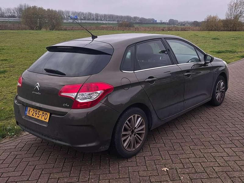 Occasion Citroën C4 Attraction 120 PK (88 kW) 2010 Bruin Hatchback