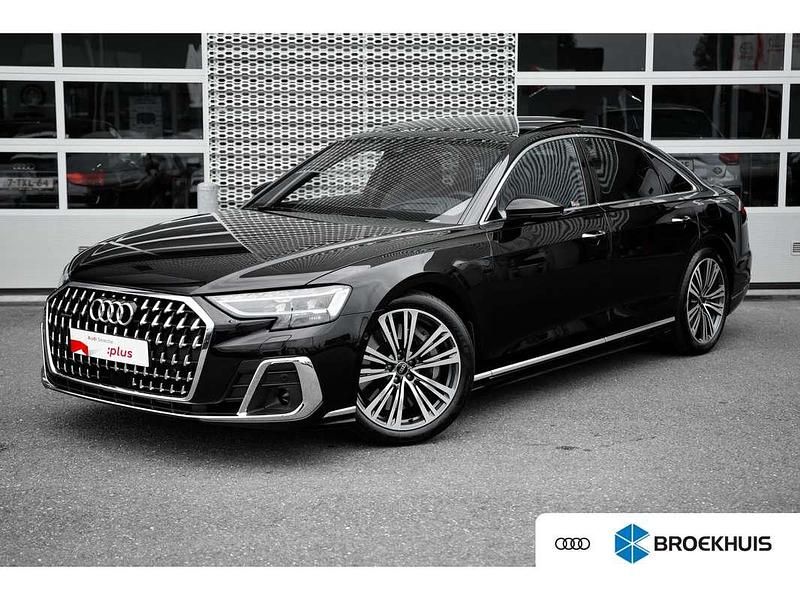 Zwart Occasion 2025 Audi A8 Premium Sedan | € 87.800 (Duur) - Afbeelding 1/4