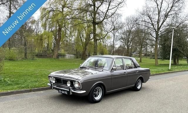Bruin Gebruikt 1969 Ford Cortina Sedan | € 14.900 - Afbeelding 1/4