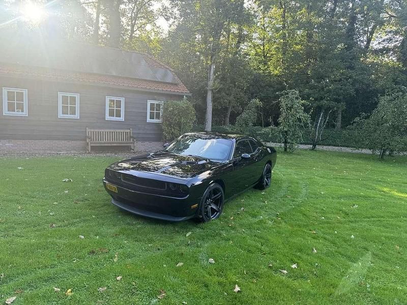 Zwart Gebruikt 2014 Dodge Challenger SXT Coupé | € 19.500 - Afbeelding 1/4
