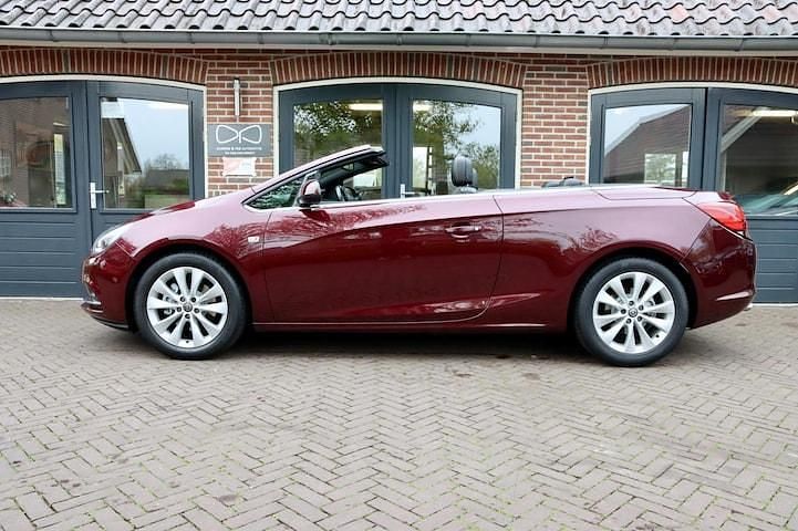Occasion Opel Cascada Cosmo 140 PK (102 kW) 2013 Rood Cabriolet
