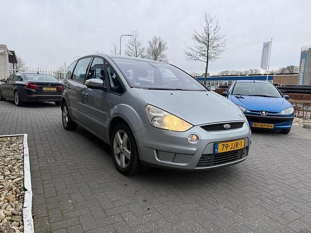Occasion Ford S-MAX S 146 PK (107 kW) 2009 Grijs MPV