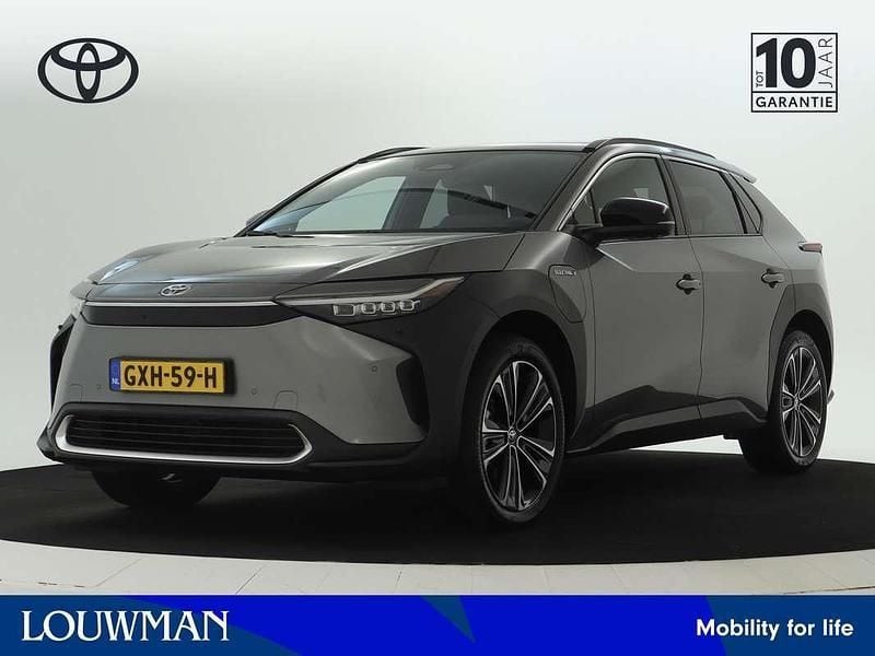 Grijs Gebruikt 2024 Toyota bZ4X Premium SUV | € 43.445 (Iets duurder) - Afbeelding 1/3