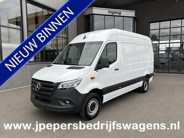 Wit Gebruikt 2024 Mercedes Sprinter Van | € 40.950 (Duur) - Afbeelding 1/4