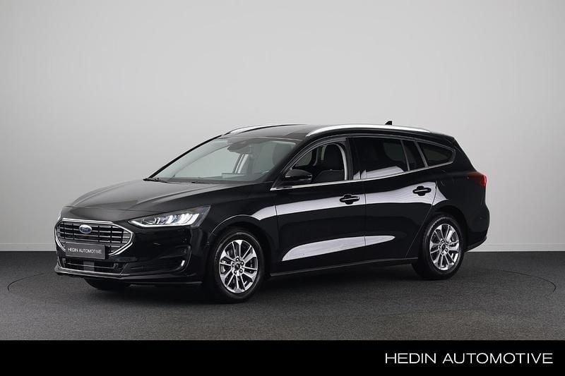 Zwart Gebruikt 2024 Ford Focus Titanium X Stationwagen | € 24.945 (Eerlijke prijs) - Afbeelding 1/4