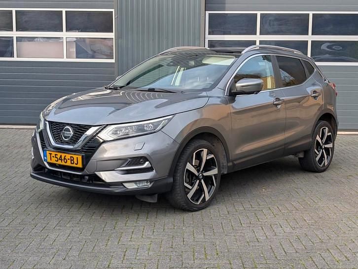 Grijs Gebruikt 2021 Nissan Qashqai SUV | € 21.950 (Goede deal) - Afbeelding 1/4