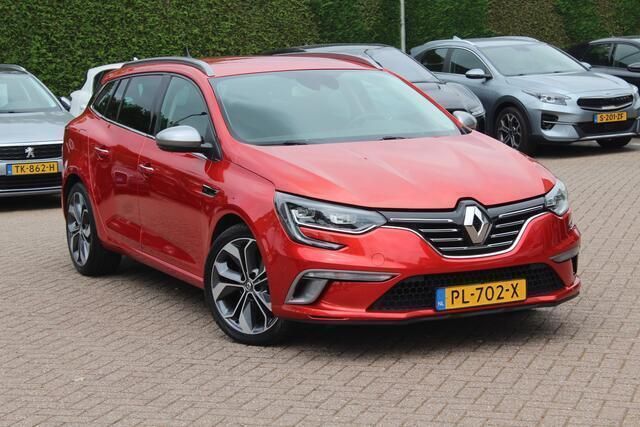 Rood, metallic lak Gebruikt 2017 Renault Mégane GT Line Bose Edition Stationwagen | € 12.550 (Eerlijke prijs) - Afbeelding 1/4