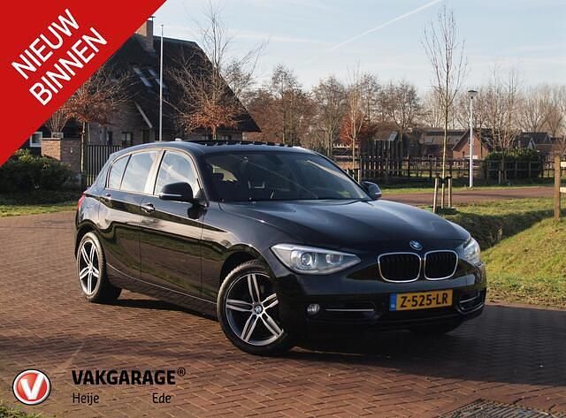 Occasion BMW 118 Basis 170 PK (125 kW) 2012 Zwart Hatchback