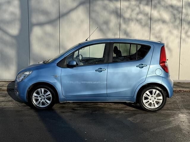 Occasion Opel Agila Edition 68 PK (50 kW) 2012 Blauw (metallic) Hatchback