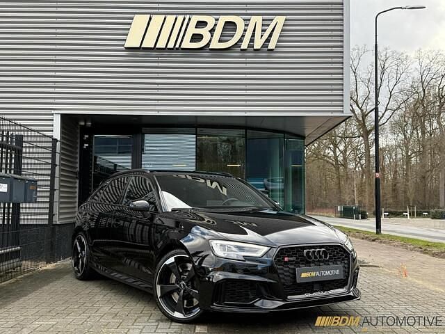 Zwart Gebruikt 2020 Audi RS3 Comfort Sedan | € 39.950 - Afbeelding 1/4