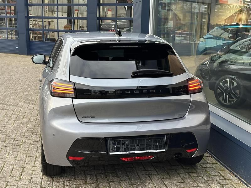 Occasion Peugeot 208 Allure 101 PK (74 kW) 2024 Grijs Hatchback