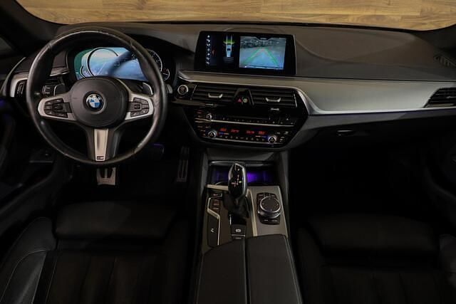 Occasion BMW 540 Executive 340 PK (250 kW) 2017 Grijs Stationwagen