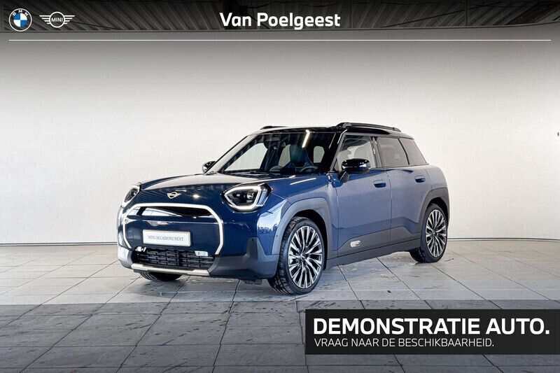 Indigo sunset blue (donker blauw) Gebruikt 2024 Mini Aceman Favoured SUV | € 36.950 - Afbeelding 1/4