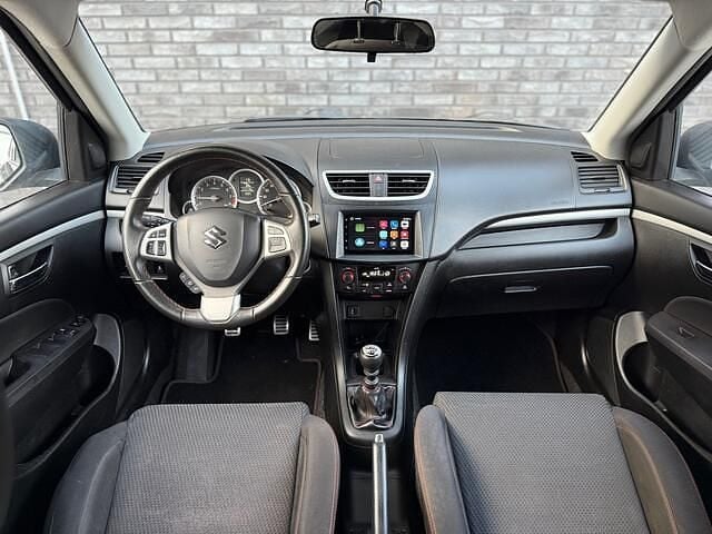 Zwart (metallic) Gebruikt 2014 Suzuki Swift Sport Hatchback | € 9.900 (Goede deal) - Afbeelding 1/4