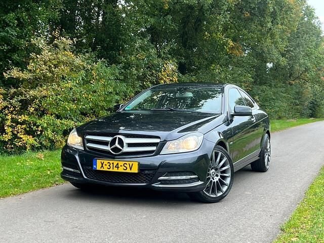 Occasion Mercedes C250 204 PK (150 kW) 2011 Zwart Coupé
