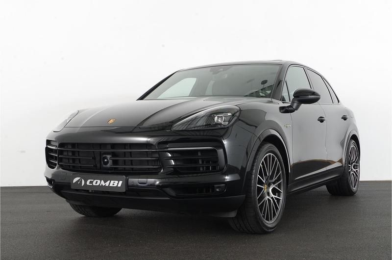 Zwart Gebruikt 2023 Porsche Cayenne Platinum Edition SUV | € 99.850 (Goede deal) - Afbeelding 1/4