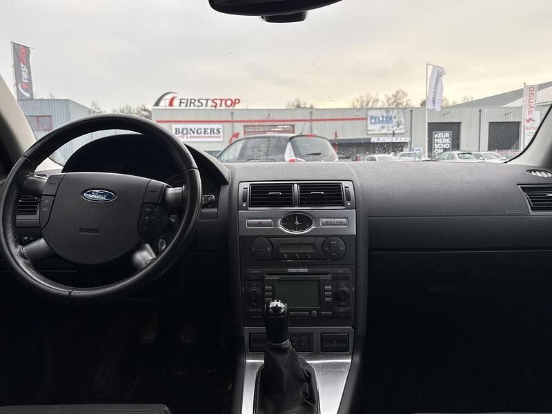 Occasion Ford Mondeo Platinum 146 PK (107 kW) 2007 Zwart Stationwagen