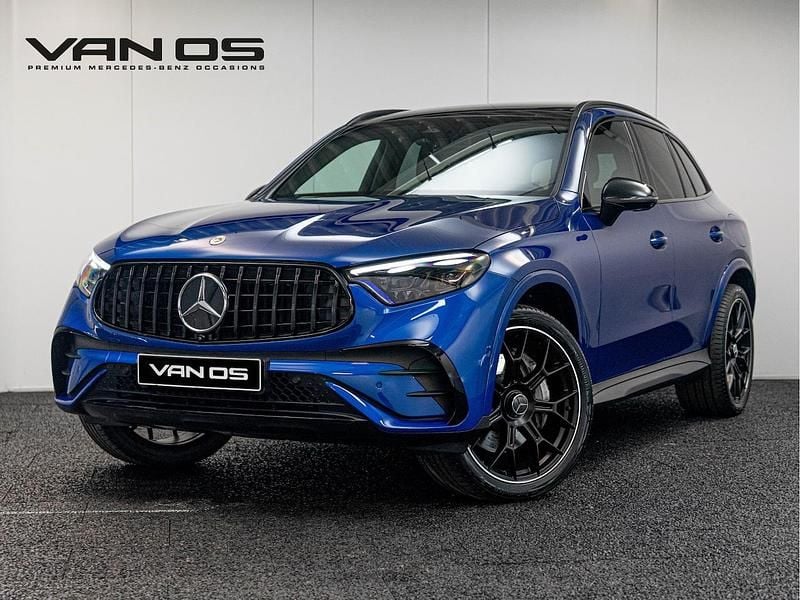 Blauw Occasion 2024 Mercedes GLC300e AMG line SUV | € 69.995 (Eerlijke prijs) - Afbeelding 1/4