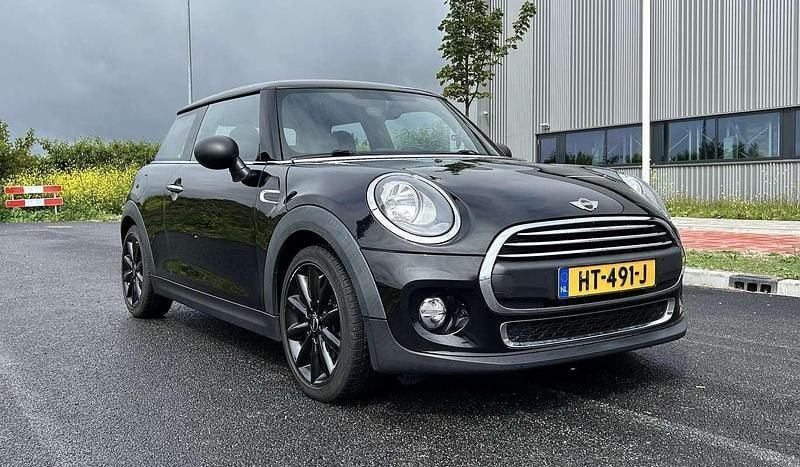 Zwart Gebruikt 2016 Mini ONE Business Hatchback | € 7.000 (Super prijs) - Afbeelding 1/4